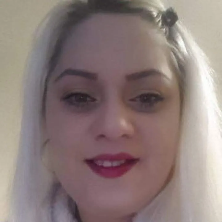 Crina Photo On Jungo Live