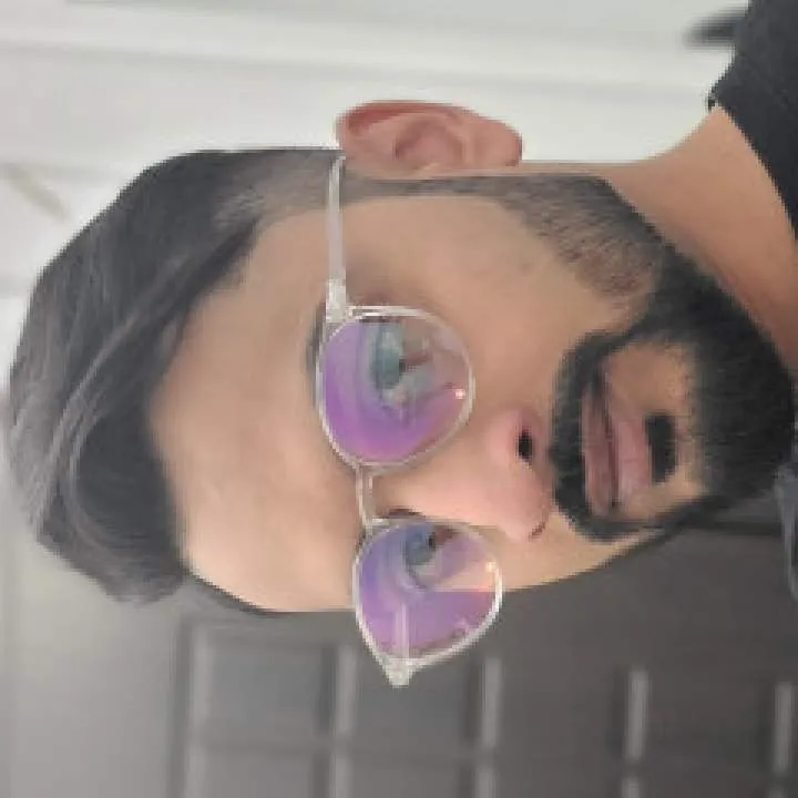 Ash Photo On Jungo Live