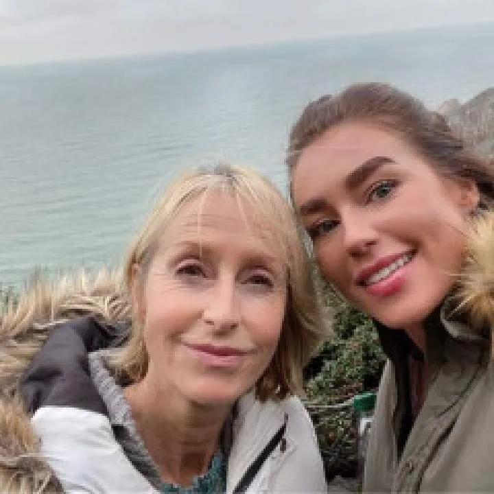 Rose Elise Watson Photo On Jungo Live