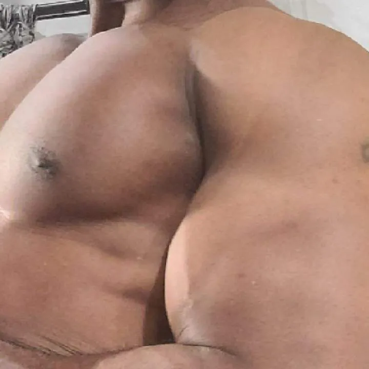 Chrisbull........ Photo On Jungo Live