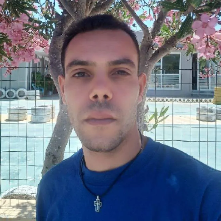 Refaat Photo On Jungo Live