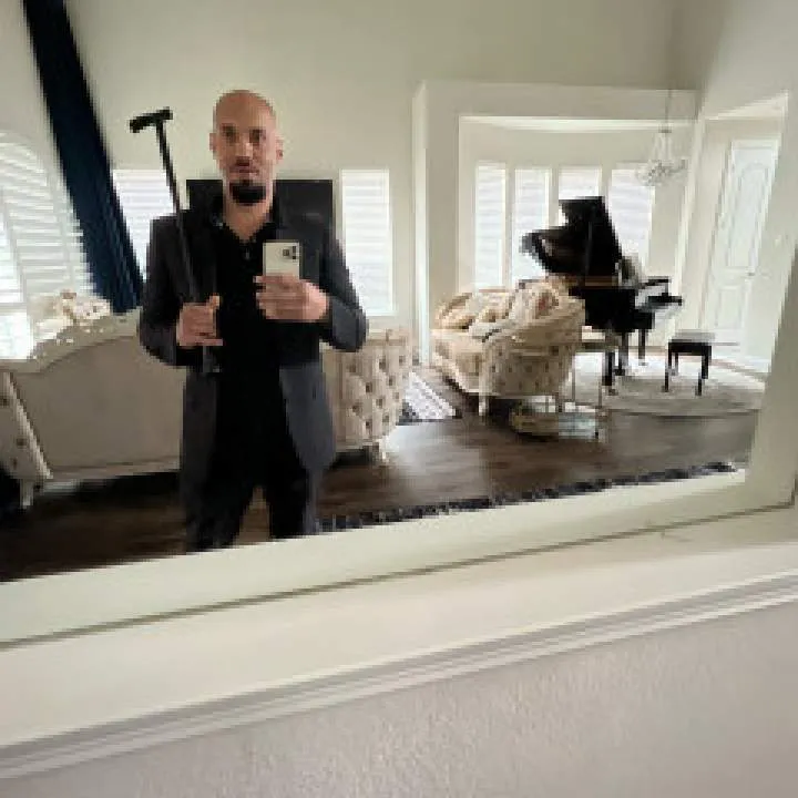 Rich Photo On Jungo Live