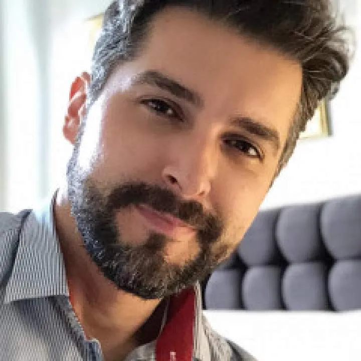 Emmanuel Toma Photo On Jungo Live