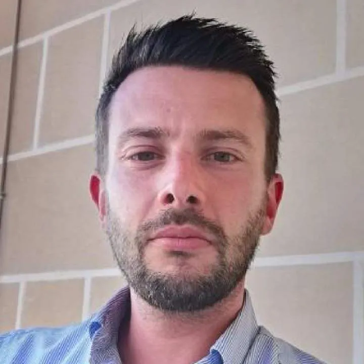 Iv Photo On Jungo Live