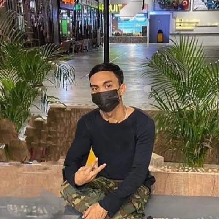 Azz Zrol Photo On Jungo Live