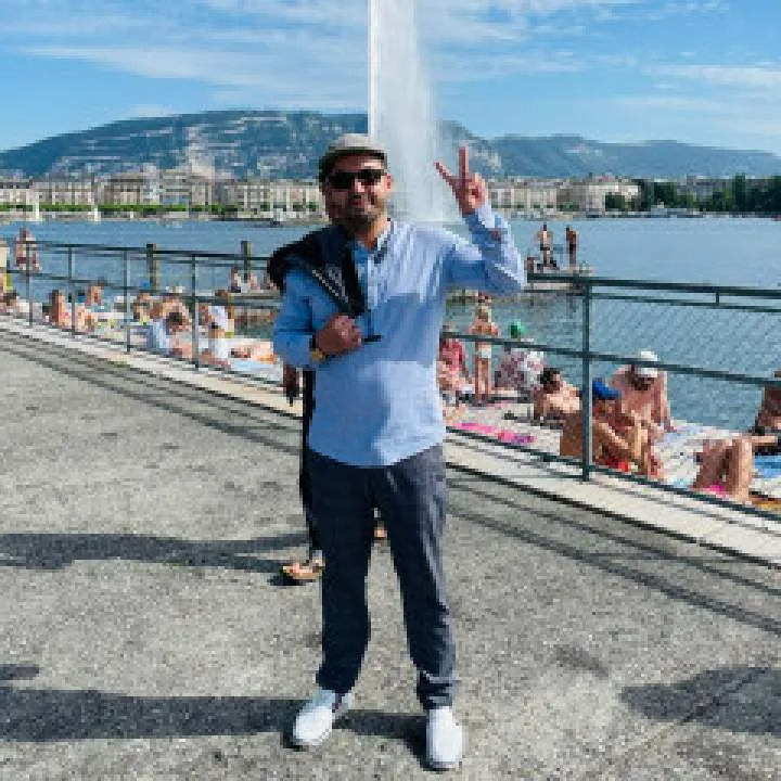 Remark Photo On Jungo Live