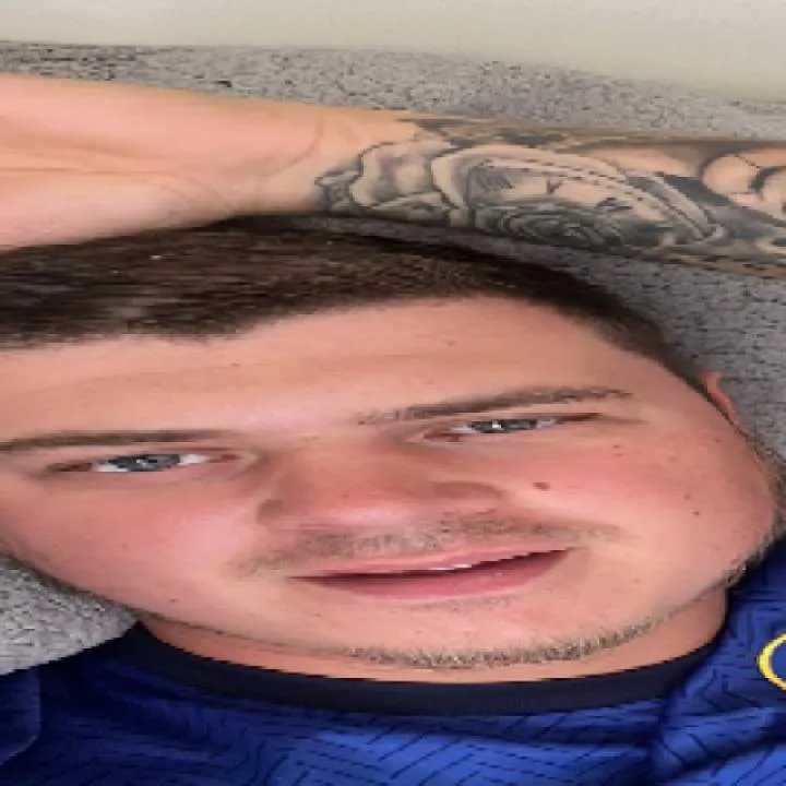 Big Ash Photo On Jungo Live