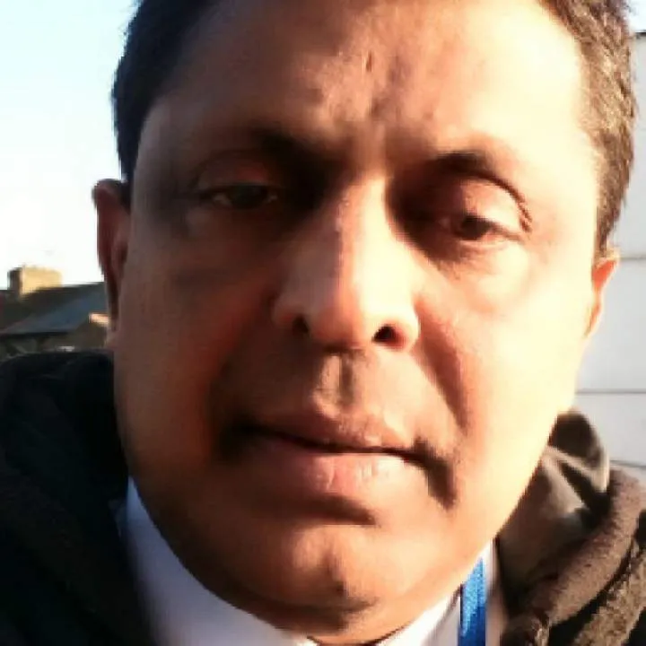 Bee,i Am Interested Fun Photo On Jungo Live