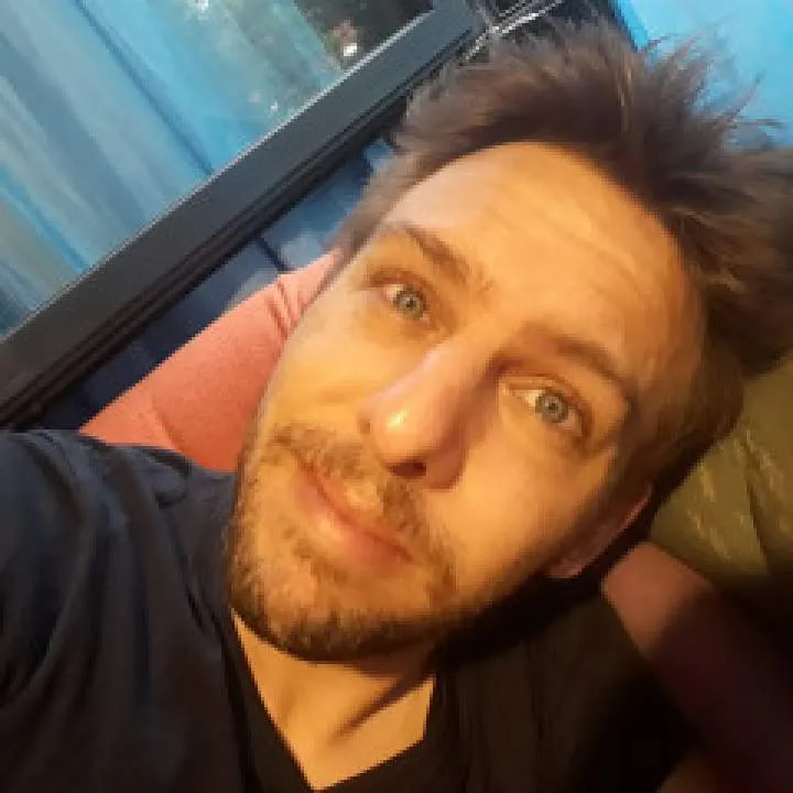 Marci Photo On Jungo Live