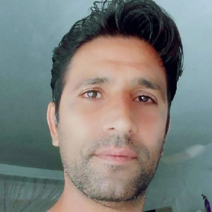 Mehdi Photo On Jungo Live