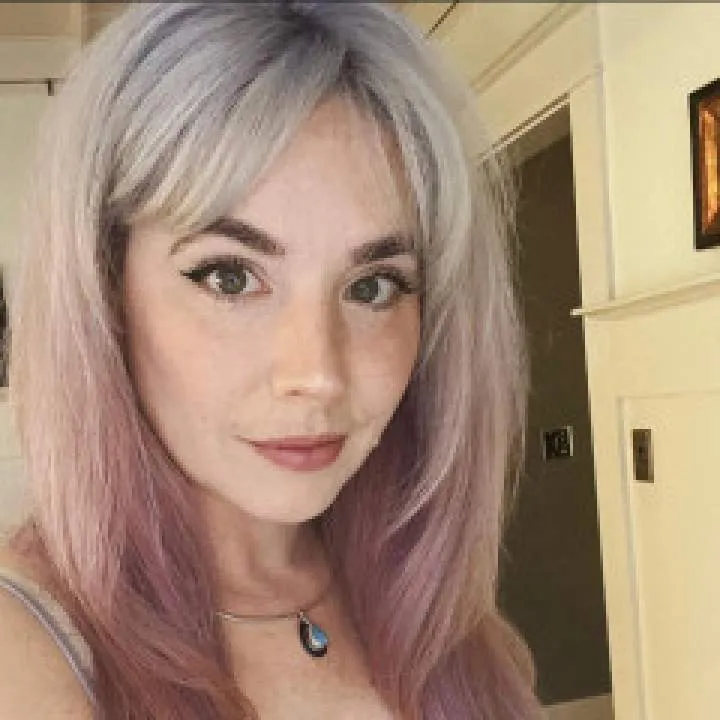 Shelly Photo On Jungo Live