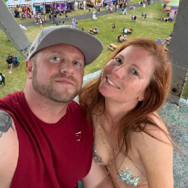 Funcouple........ Photo On Jungo Live