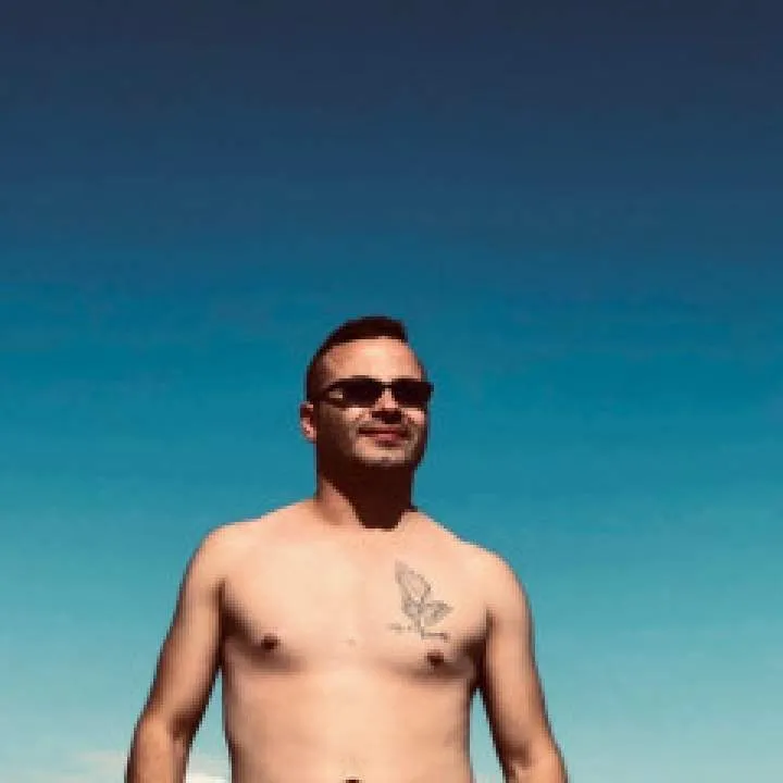 Lucian Photo On Jungo Live