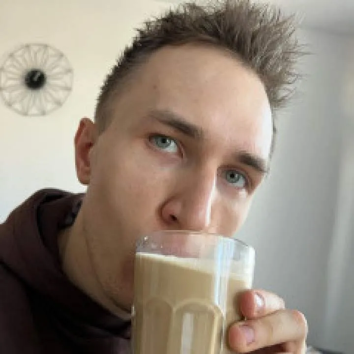 Mike Photo On Jungo Live