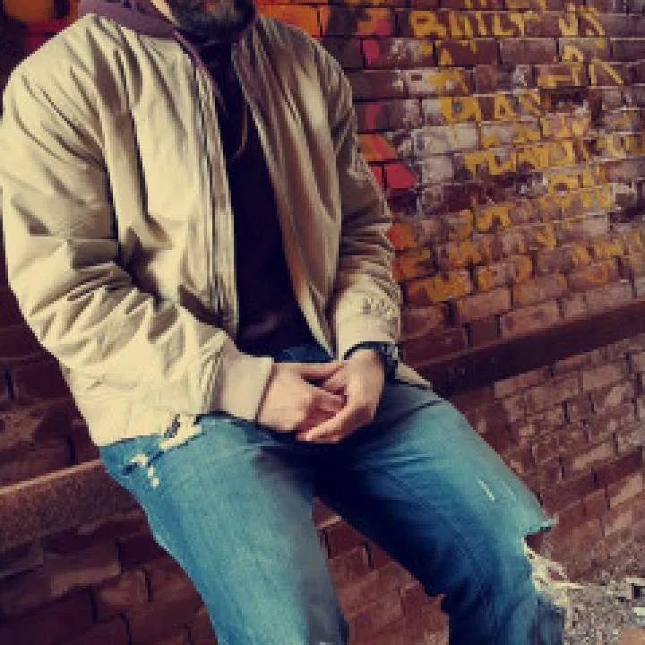 Alex Photo On Jungo Live