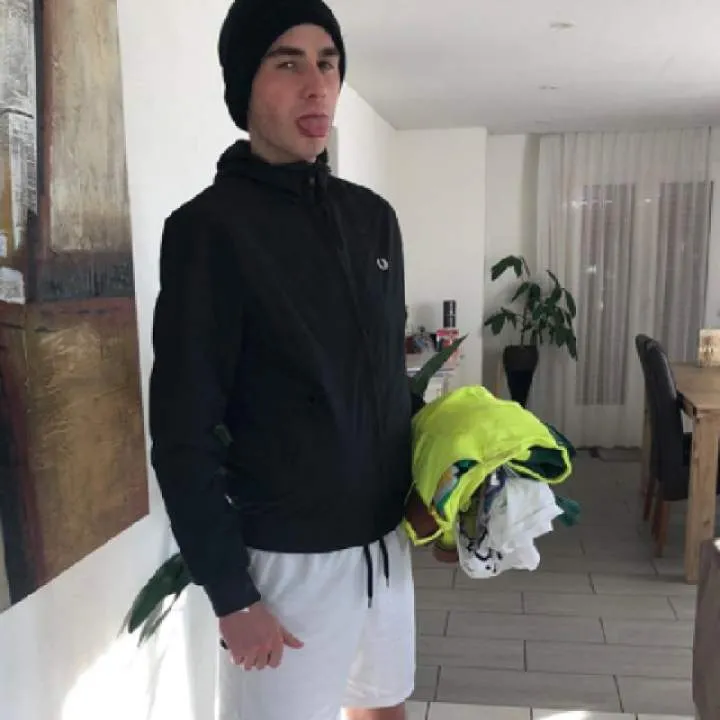 Gruezibueb Photo On Jungo Live