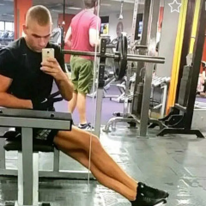 Roberto Photo On Jungo Live