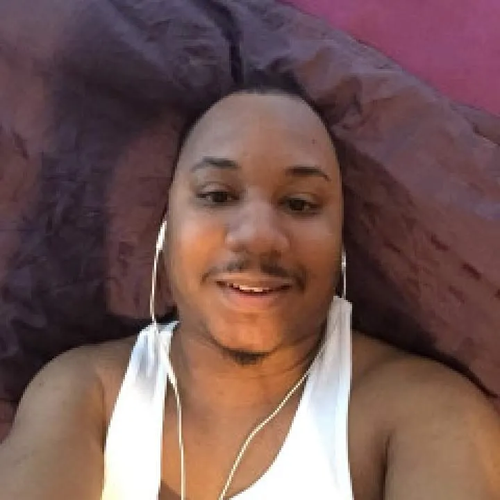 Sizzling Photo On Jungo Live