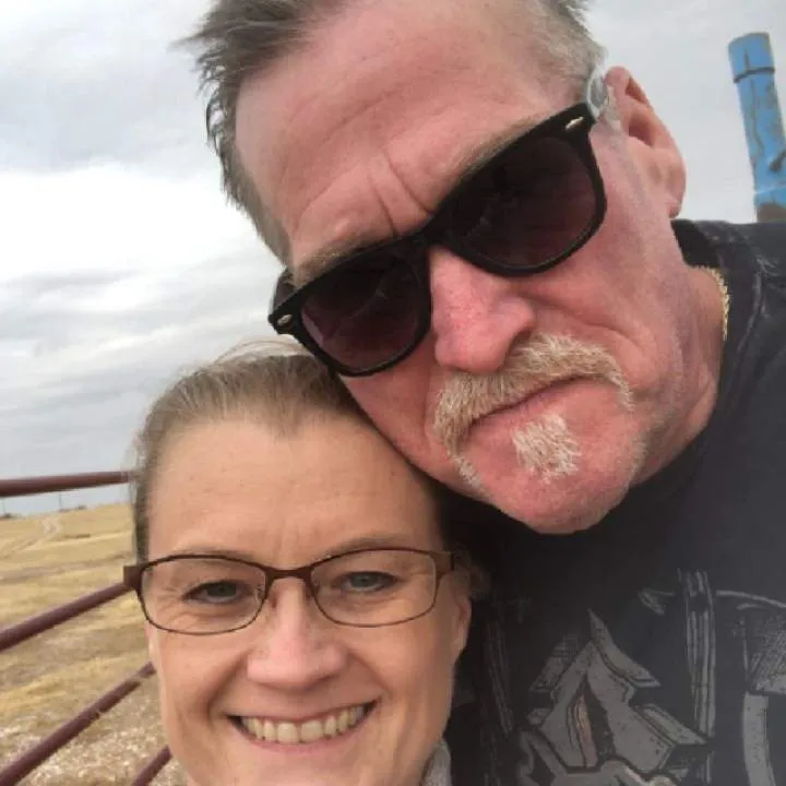 Jl Couple Photo On Jungo Live