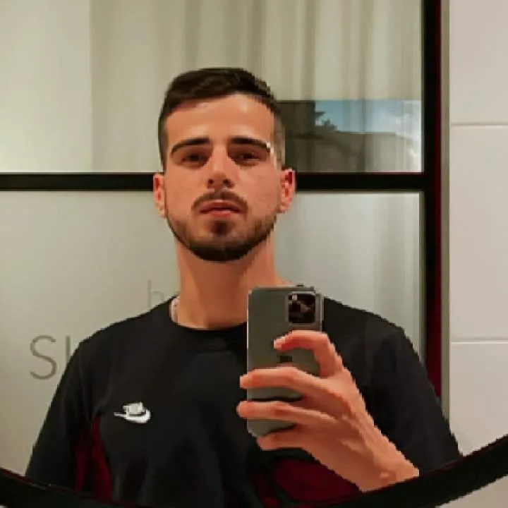 Renato25 Photo On Jungo Live