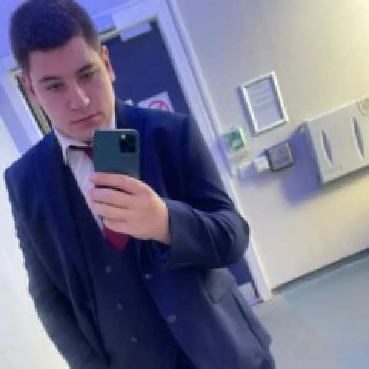 Leon Photo On Jungo Live