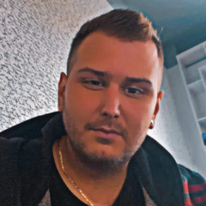 Naughty Daddy Photo On Jungo Live