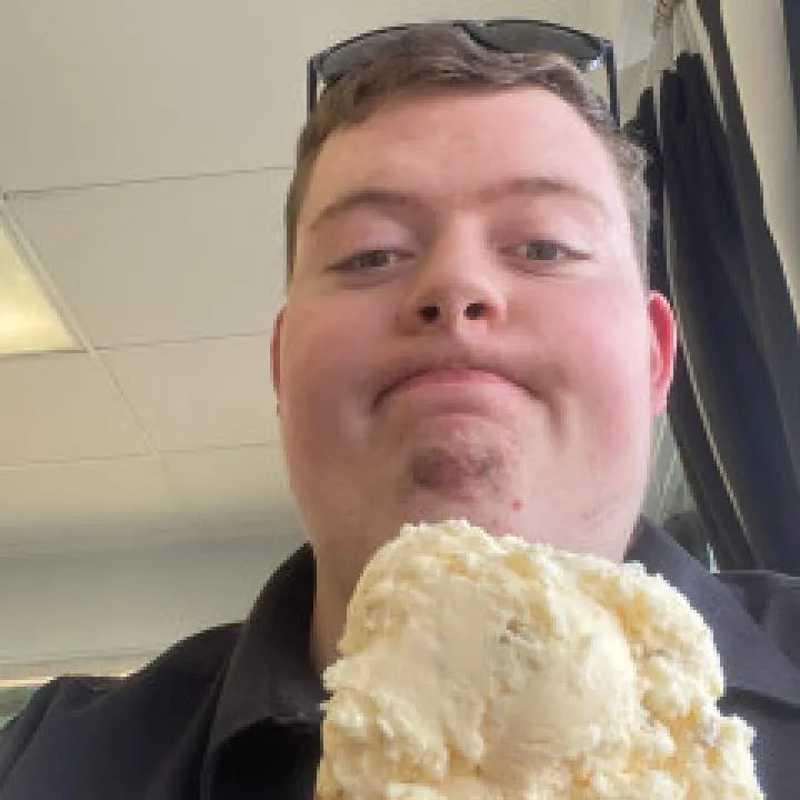 Grant Reed Photo On Jungo Live