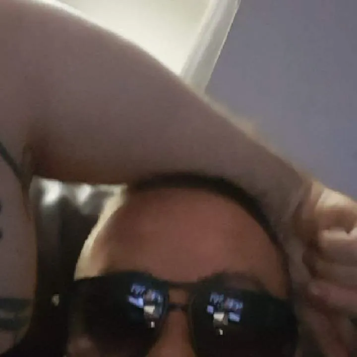 Miki Photo On Jungo Live