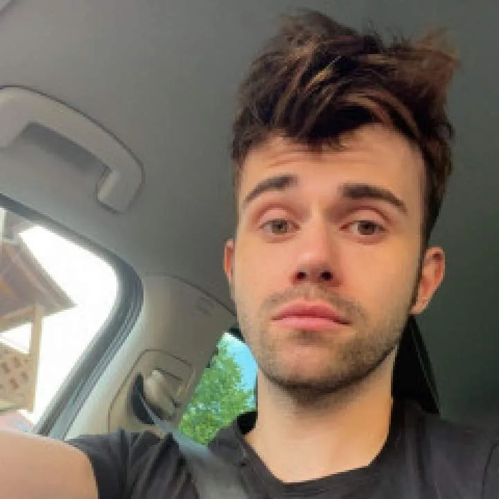 Adamanlll Photo On Jungo Live