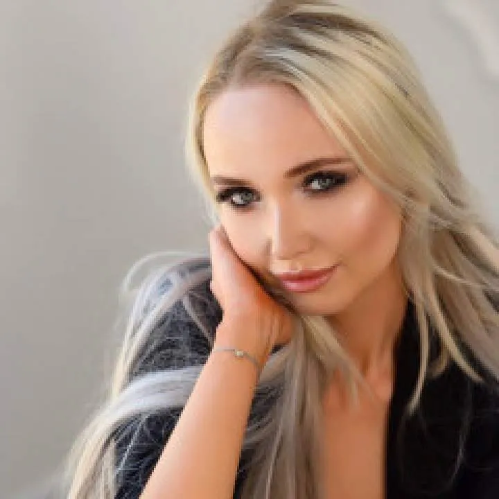 Clara Photo On Jungo Live