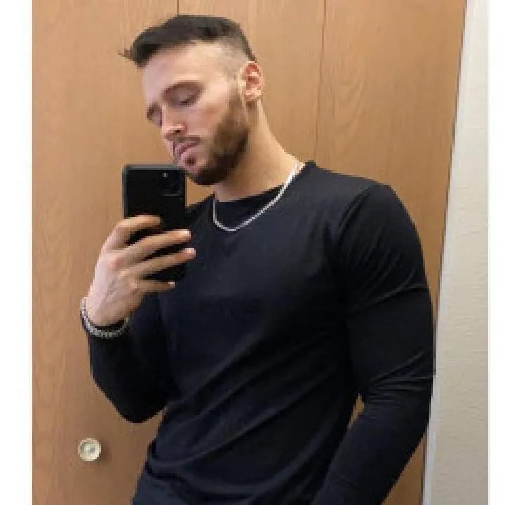 Gordon Milestone Photo On Jungo Live