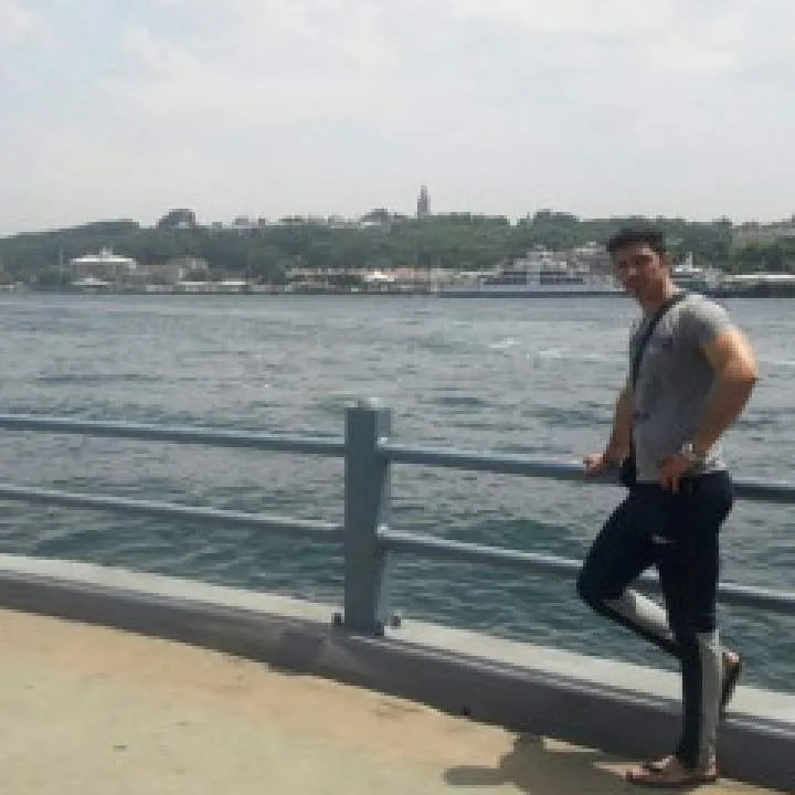 Hamidreza Photo On Jungo Live