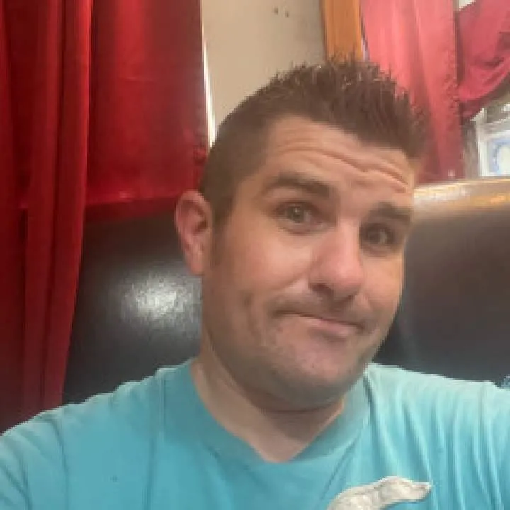 Steven Photo On Jungo Live