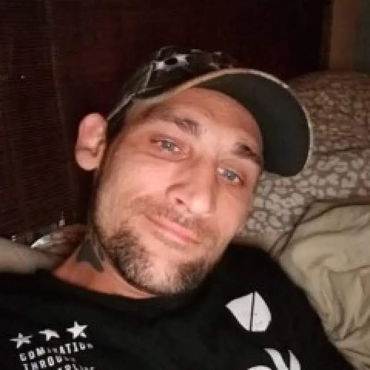 Russell Photo On Jungo Live