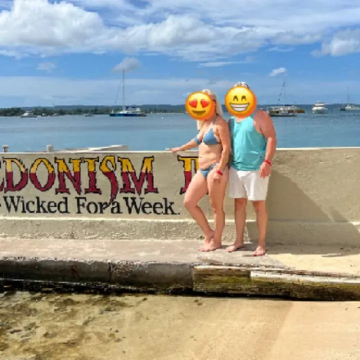 Chuckmona Photo On Jungo Live