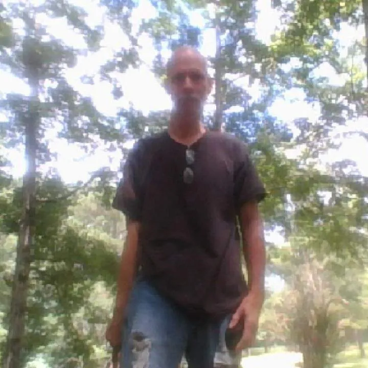 Hardup Photo On Jungo Live