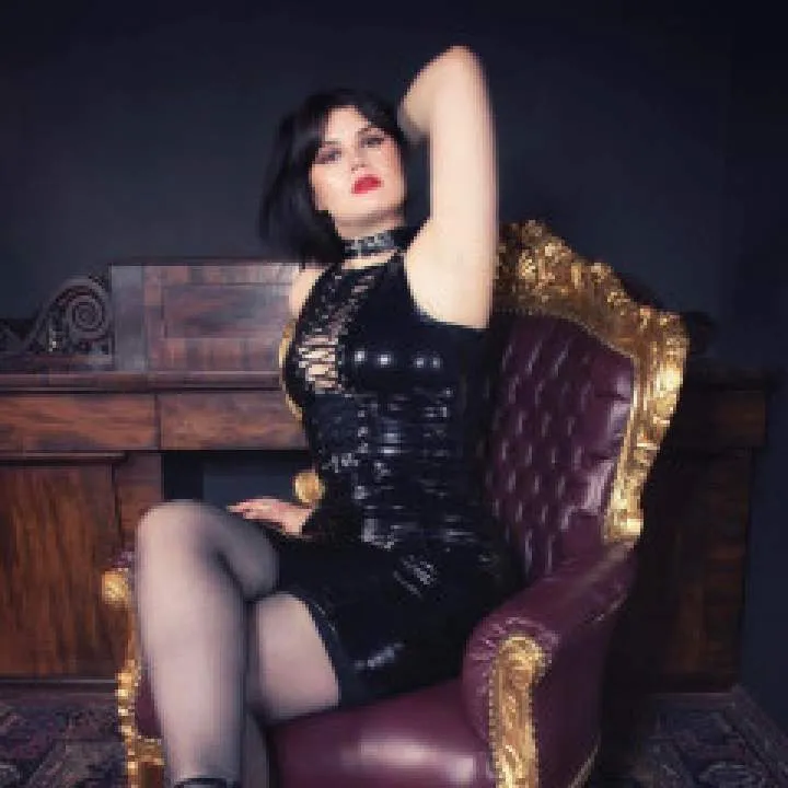 Goddess4sluts Photo On Jungo Live