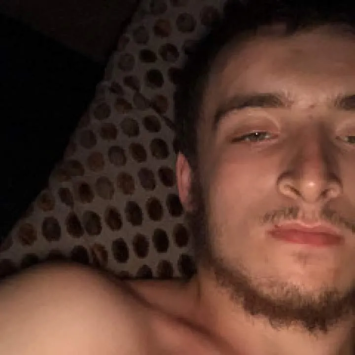 Luke Henderson Photo On Jungo Live