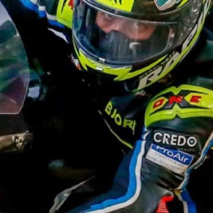 Luckyyyy Photo On Jungo Live