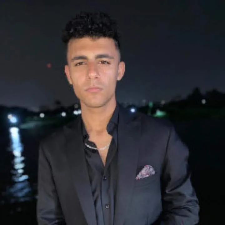 Zein Photo On Jungo Live