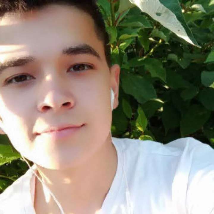 Deniz Photo On Jungo Live