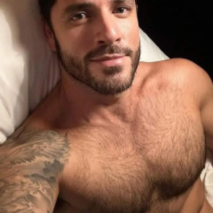 Kevin........ Photo On Jungo Live