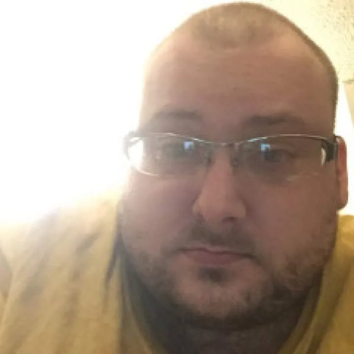 Latex Mike Photo On Jungo Live