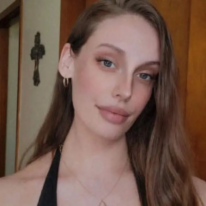 Kelly Photo On Jungo Live