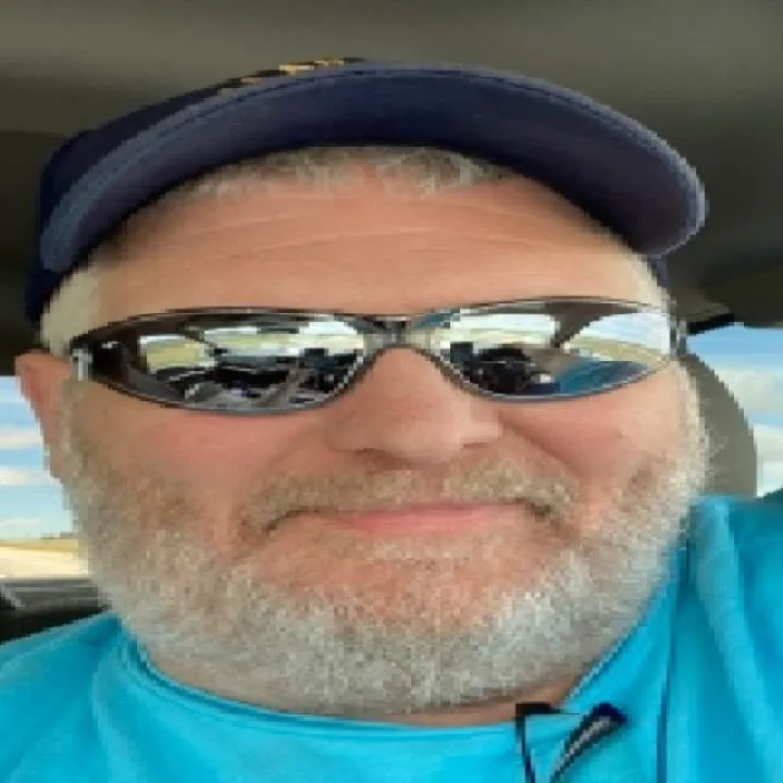 Gus Photo On Jungo Live