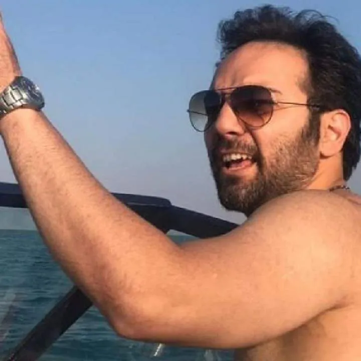 Blue Photo On Jungo Live