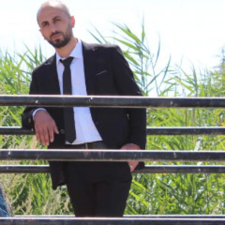 Tarık Photo On Jungo Live