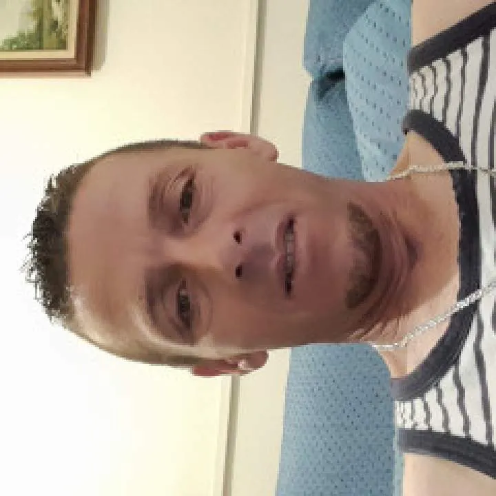 ........ 13 33 39 Photo On Jungo Live