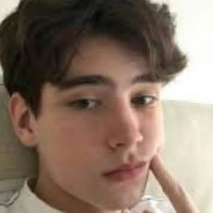 Yarik _........ Photo On Jungo Live