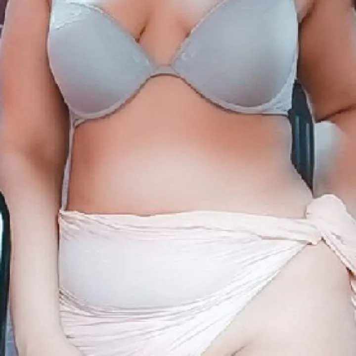 **** In Munirka .... **** Service In Delhi Ncr Photo On Jungo Live